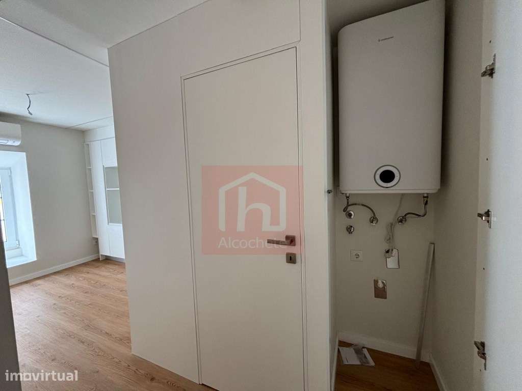 Apartamento duplex T2 no centro histórico Alcochete-11