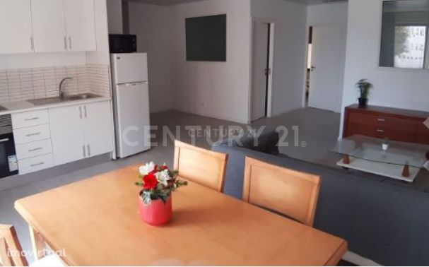 Apartamento T4 Olivais - Apenas para Investidores