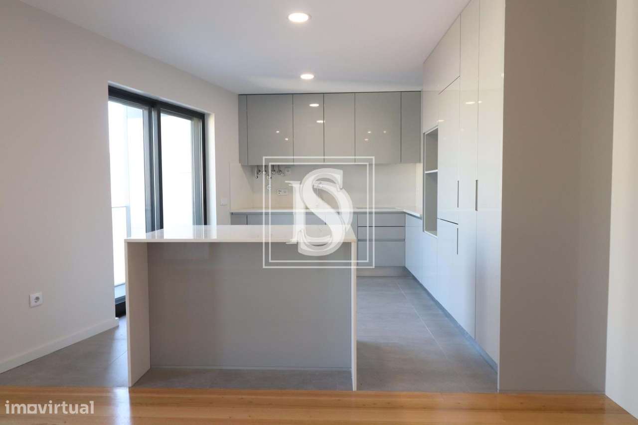 Apartamento T4 em UDF da Póvoa de Varzim, Beiriz e Argivai - Grande imagem: 4/14