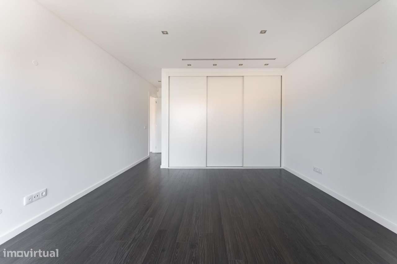 Moradia Isolada T5 com piscina, Birre, Cascais-44