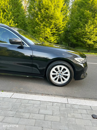 BMW Seria 3 318d MHEV Business Edition - 4