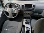 Nissan Pathfinder - 20