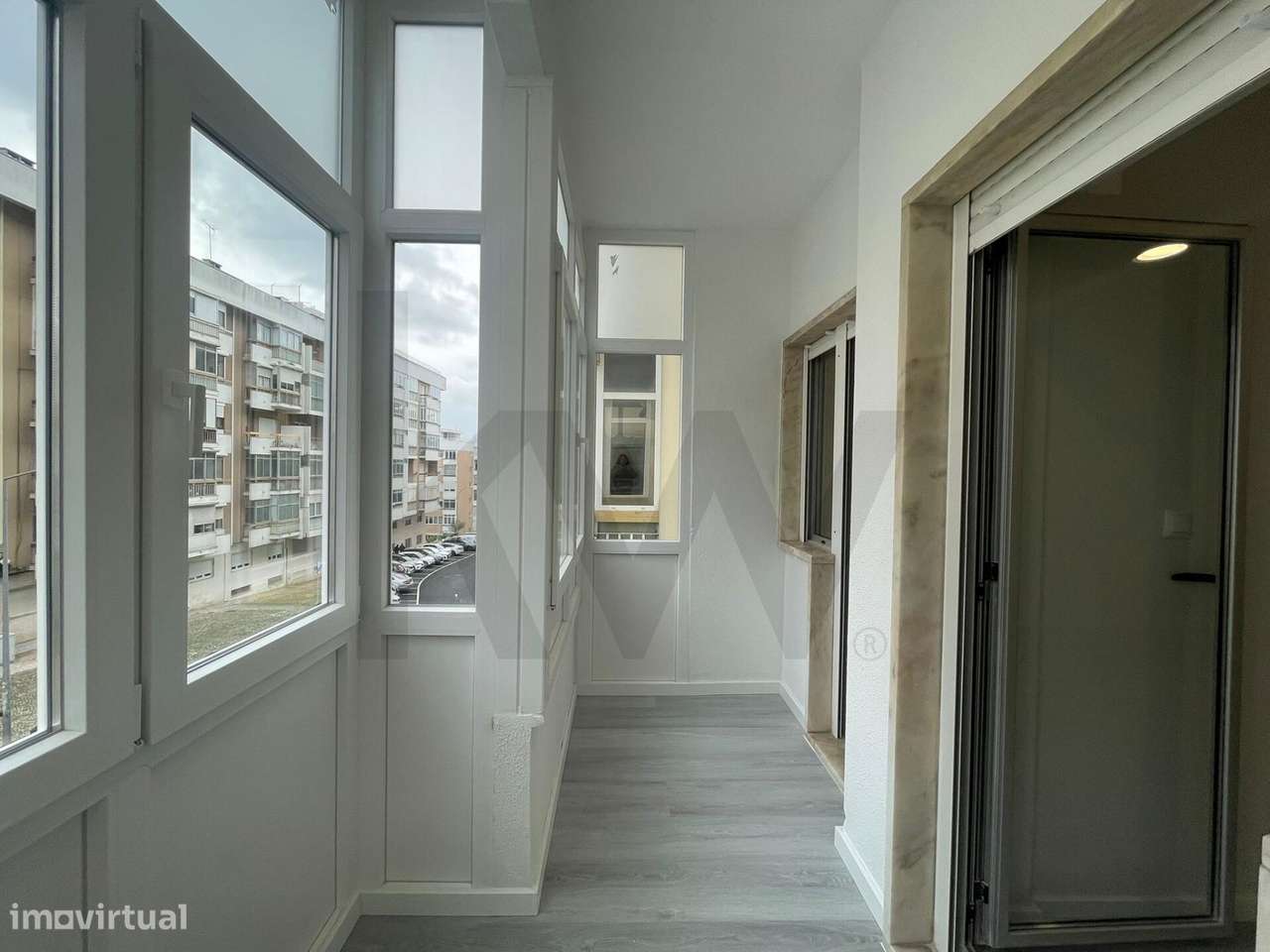 Apartamento T2 Venda - Totalmente Remodelado-7