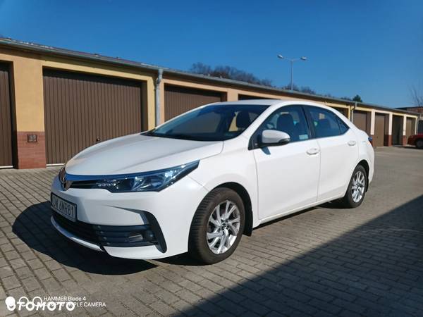 Toyota Corolla - 6