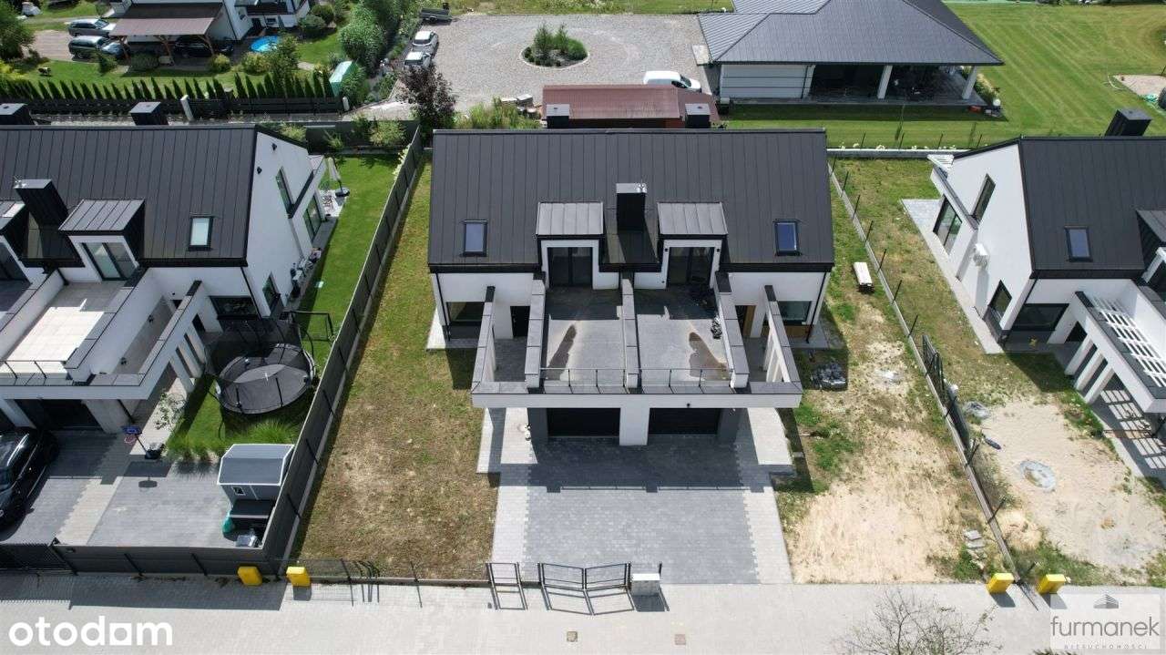 Nowoczesny dom jednorodzinny na nowym osiedlu-8