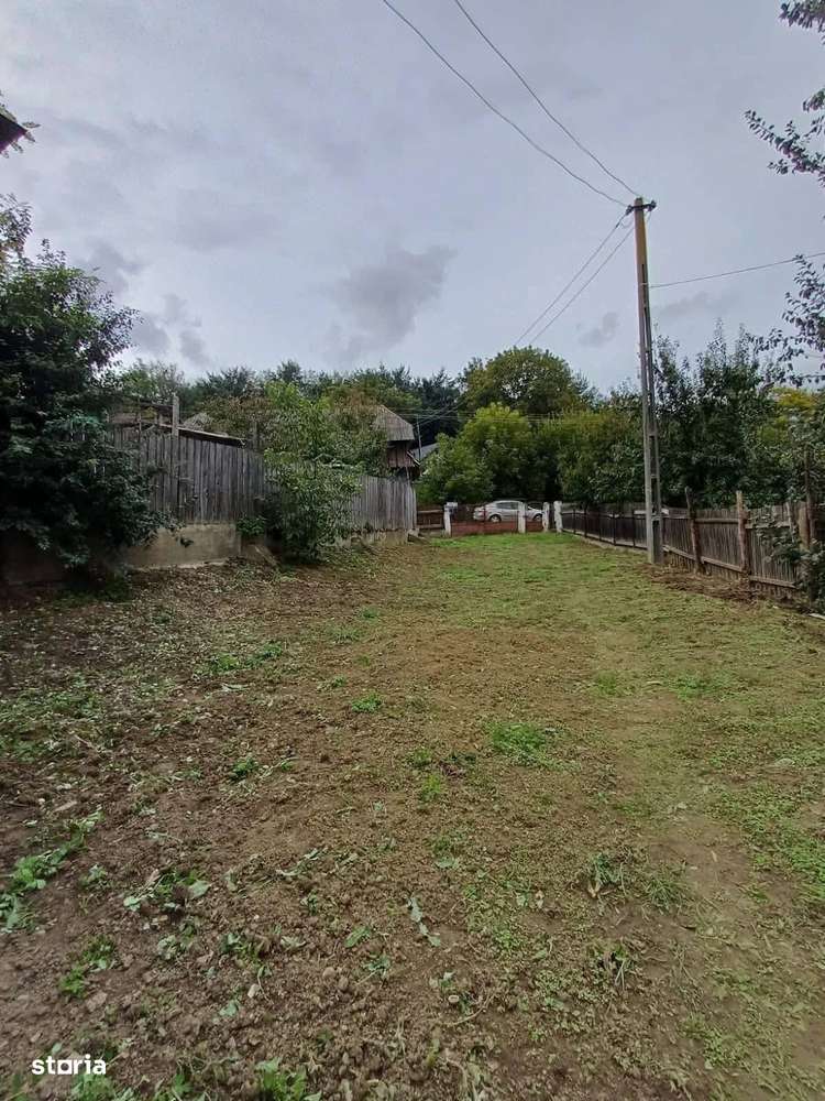 De vanzare casa batraneasca, teren 1800 mp, com. Dulcesti 18.000 euro - Imagine principală: 2/4