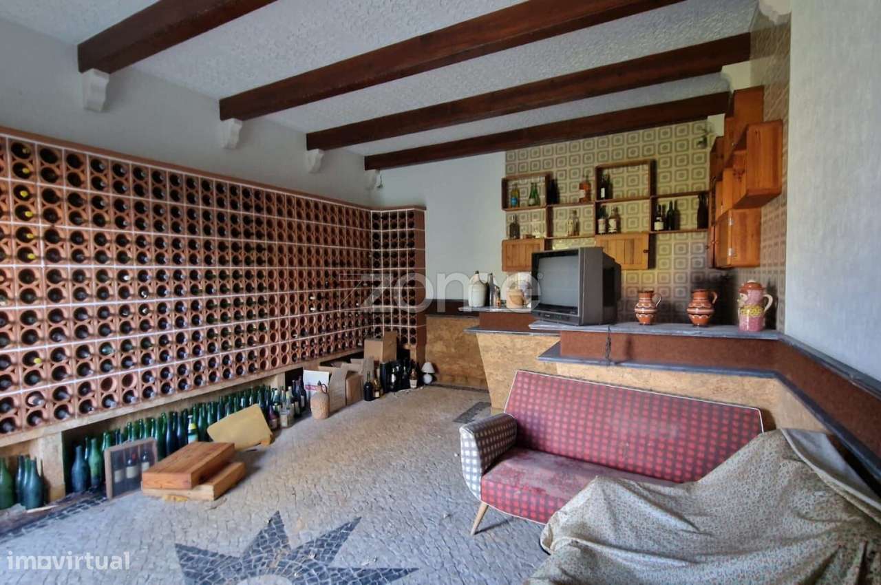 Moradia T4 para restaurar. - Grande imagem: 5/36