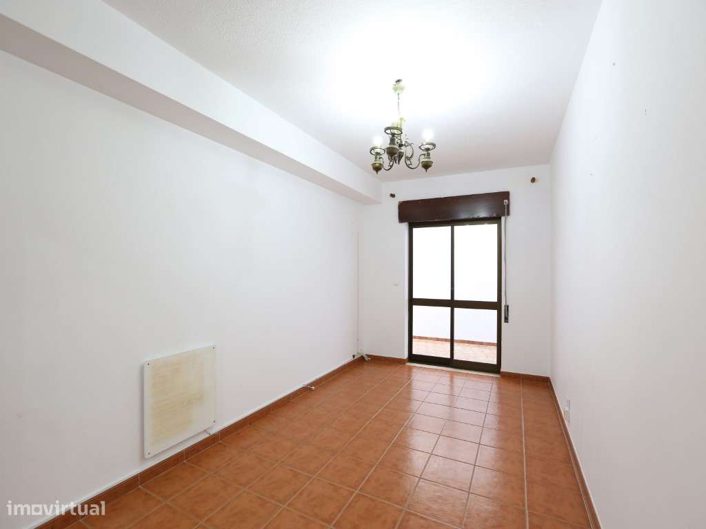 Apartamento T2 com terraço a dois passos da praia, no centro da Nazaré-14