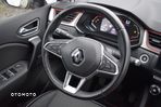 Renault Captur - 16