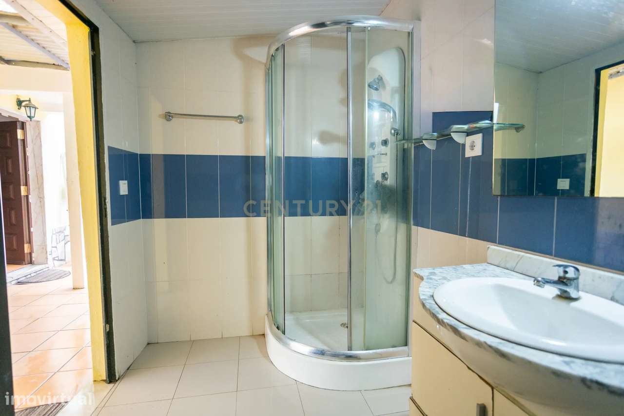 Moradia T3 Independente em Lote de 385 m² – Quinta do Conde, Sesimbra-23