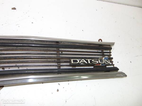 Datsun 1600 SSS grelha - 4