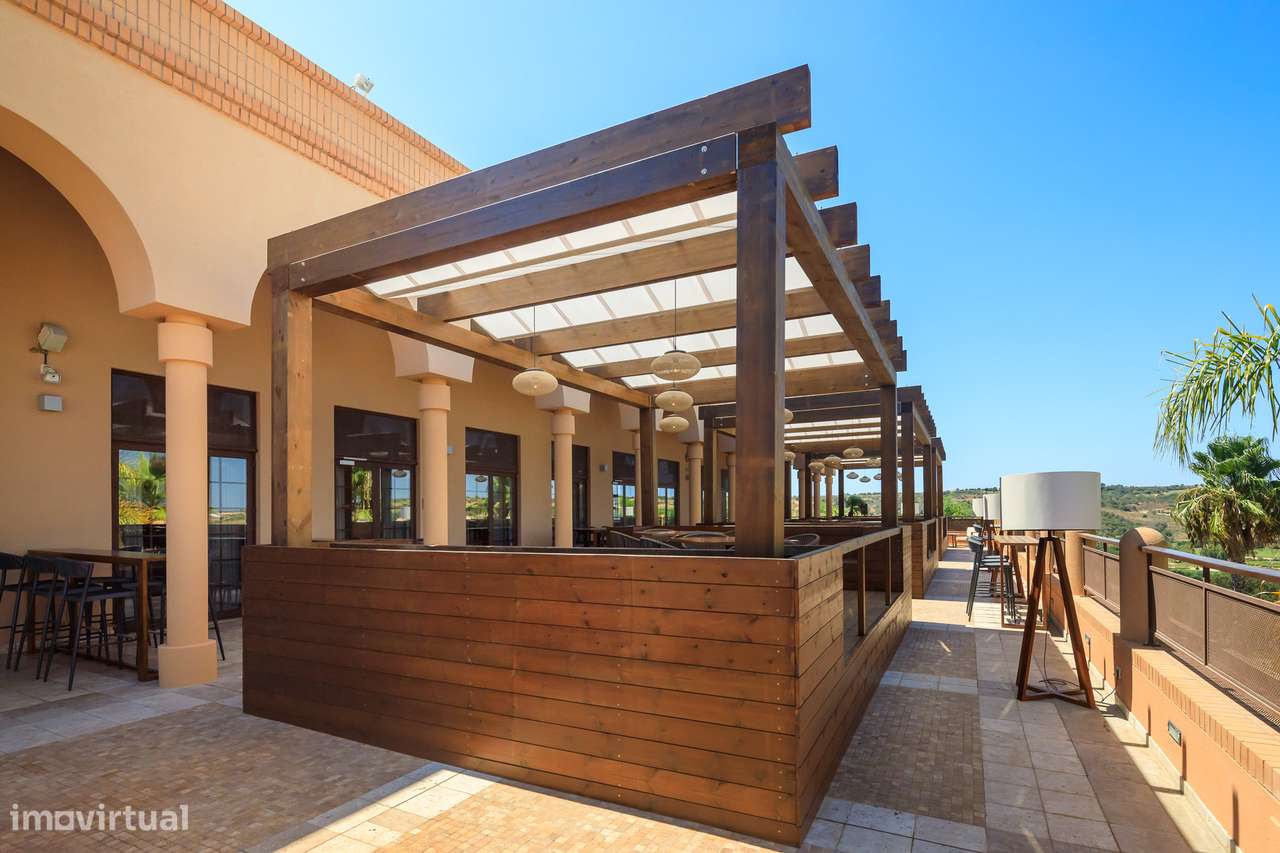Penthouse T3 num Exclusivo Resort de Golfe-44
