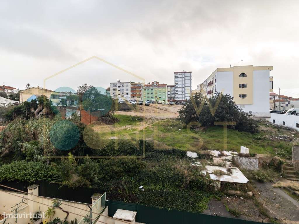 Apartamento T3 com elevador e parqueamento, junto ao Hospital-39