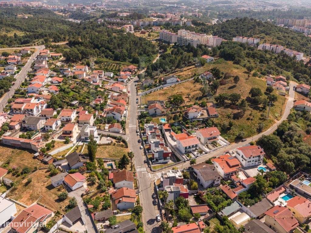 Moradia T4 | Bairro da Liberdade, Coimbra-42