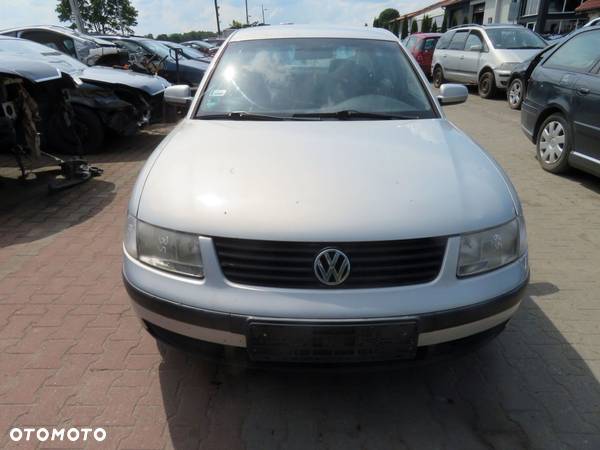 VOLKSWAGEN PASSAT B5 SEDAN 1997 LB7Z 1.6 8V AHL 101KM DCN SREBRNY na części - 8