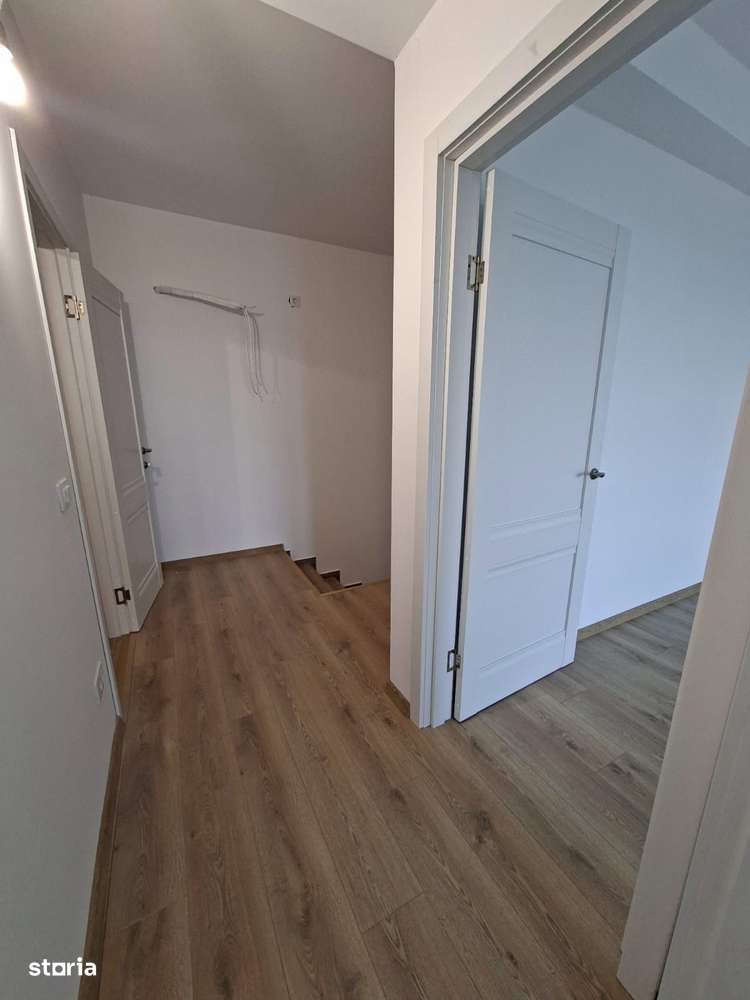 Casa/Apartament insiruit, 150 mp, beci, loc de parcare, 3 camere, 2bai-5