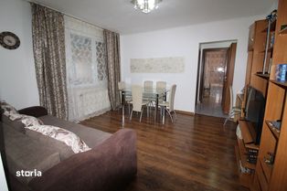 Vând apartament 2 camere în Hunedoara, Micro1-Bd. Corvin, etaj 3