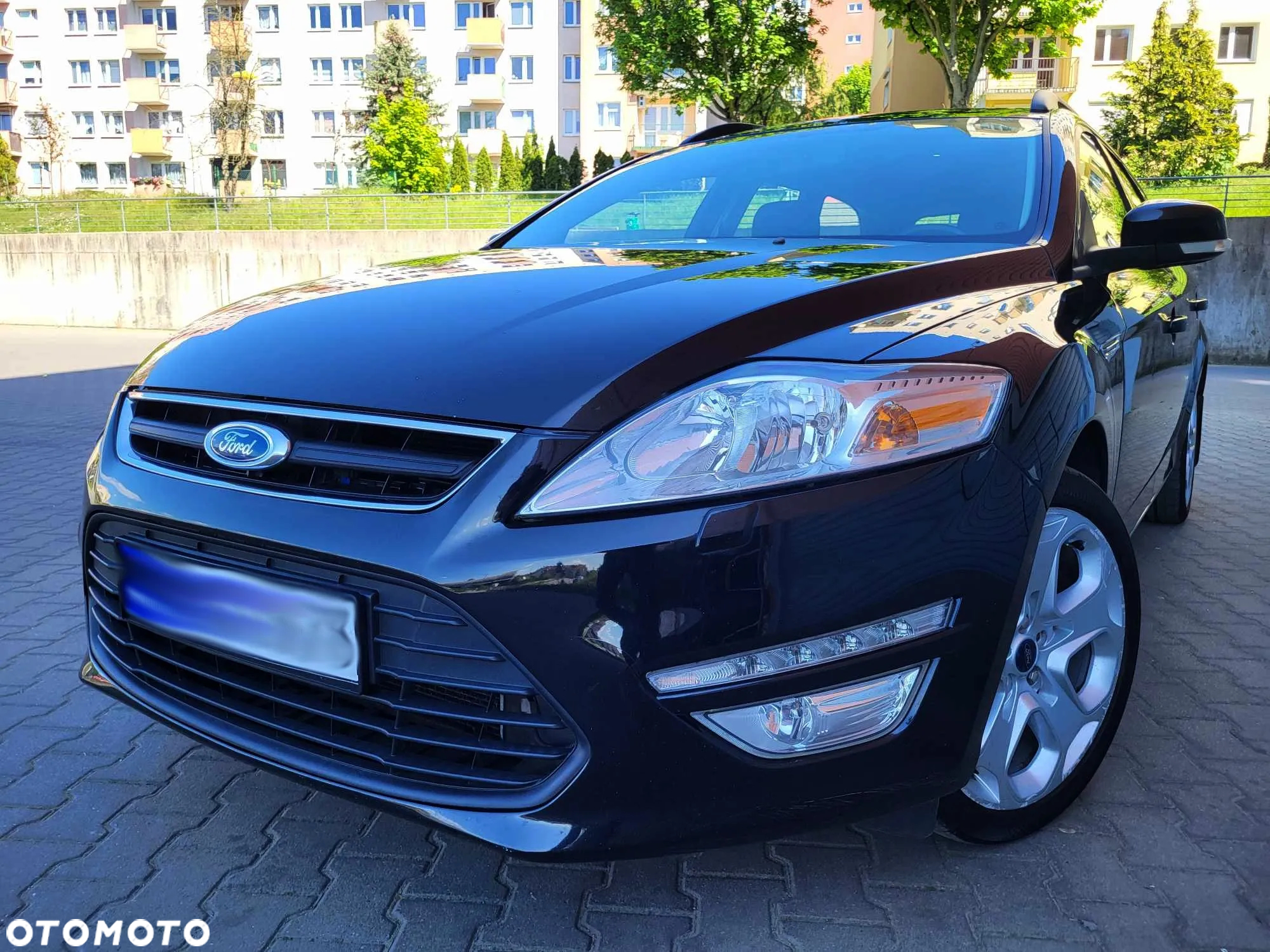 Ford Mondeo 2.0 Black Magic - 4