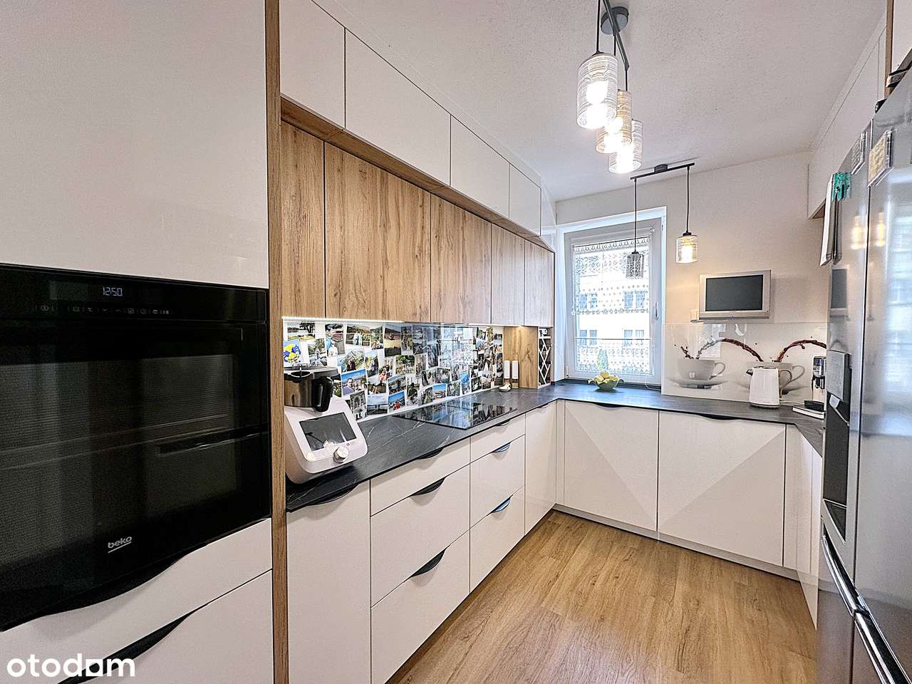 Wyjątkowe 3-pokojowe mieszkanie po remoncie, balkon, klimatyzacja - Pełny obrazek: 1/14