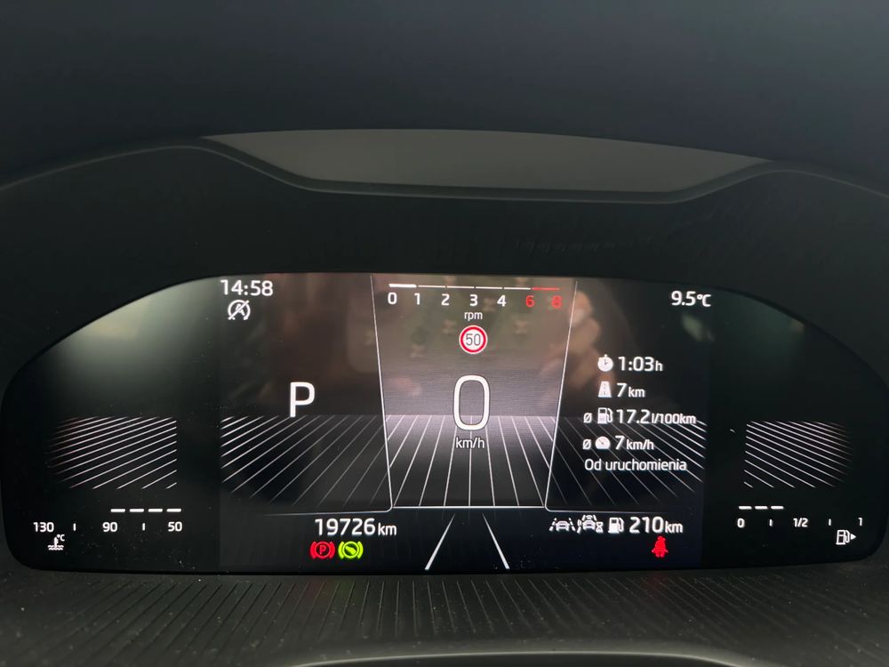 Skoda Karoq Salon Polska FV23%