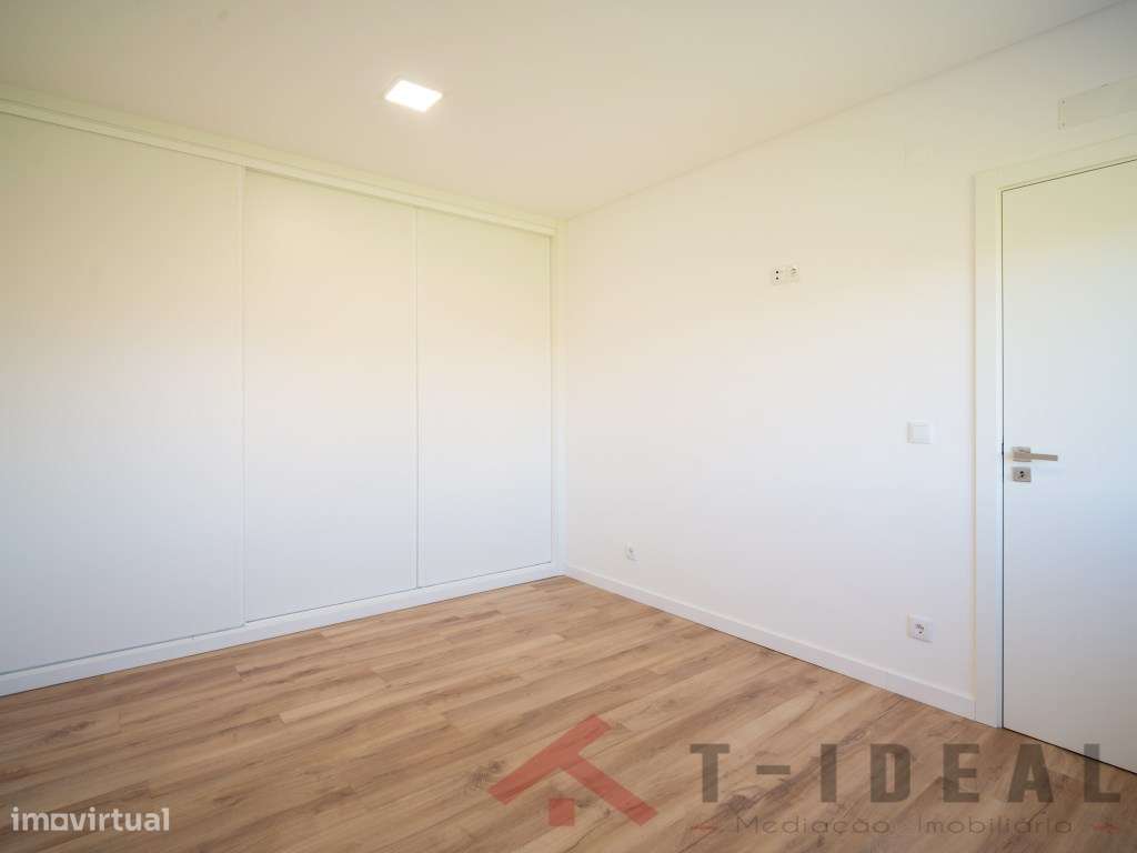 Moradia T4 nova próxima da Lourinhã e das praias-33