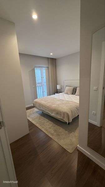 Apartamento T 2 Novo, Mobiliado e Equipado - Grande imagem: 4/10