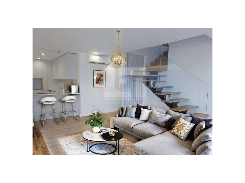 Penthouse T2+1 - Grande imagem: 1/55