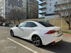 Lexus Seria IS 300h Executive Line - 3