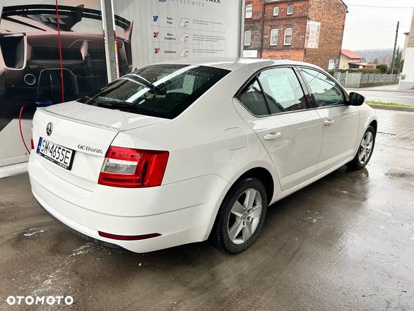 Skoda Octavia 1.5 TSI ACT Ambition - 4