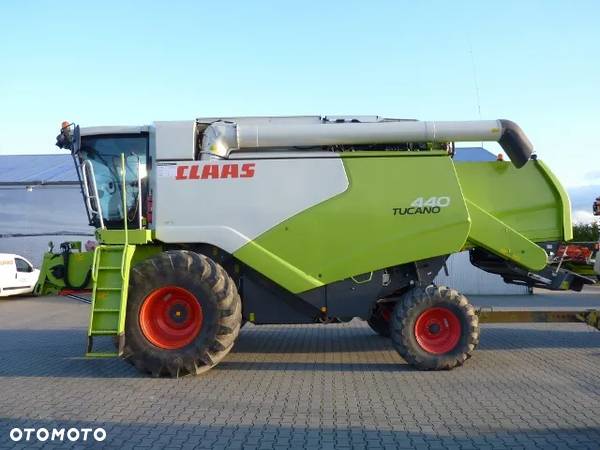 Claas LEXION 8900TT - 2