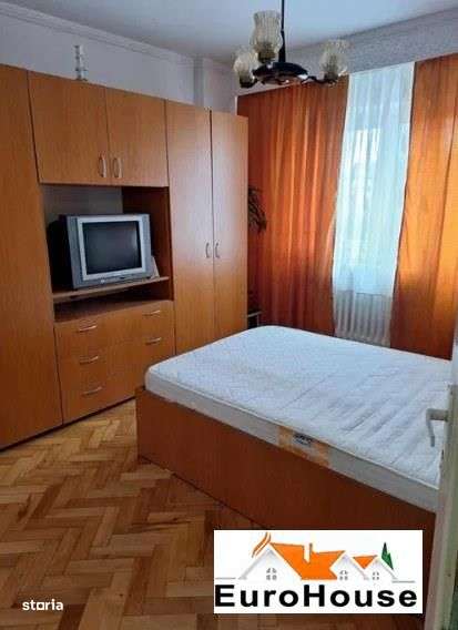 Apartament cu 3 camere de vanzare in Alba Iulia Cetate - Imagine principală: 3/8