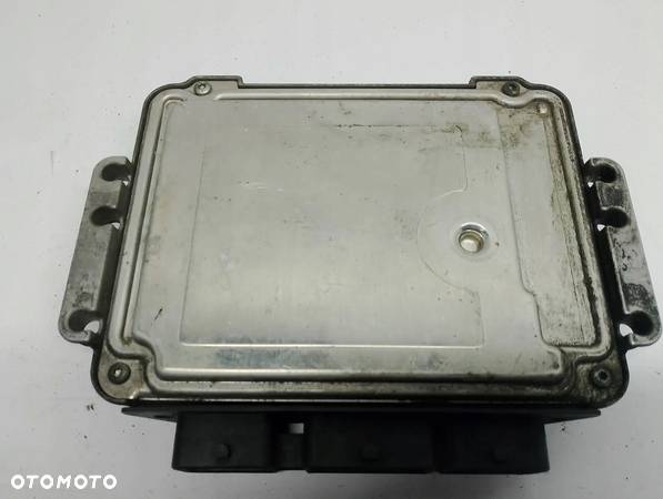 STEROWNIK KOMPUTER SILNIKA RENAULT MEGANE II 2 8200391966 0281011776 - 2