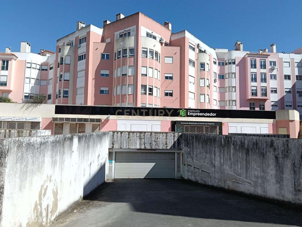 Venda – Espaço Comercial na Ameixoeira-11