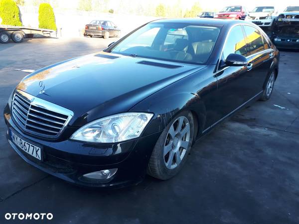 MERCEDES S KLASA W221 05-09 DUPA PAS TYŁ TYLNY WANNA - 4