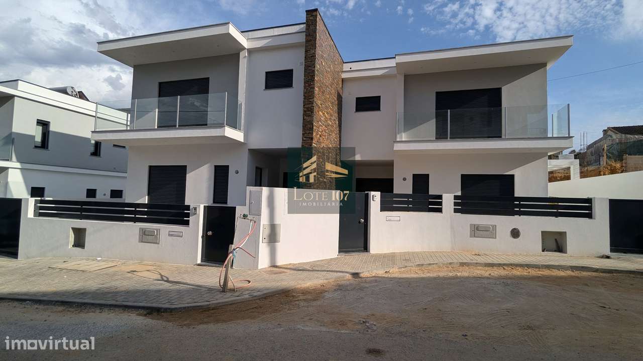 Moradia T4 , Amora Seixal-37