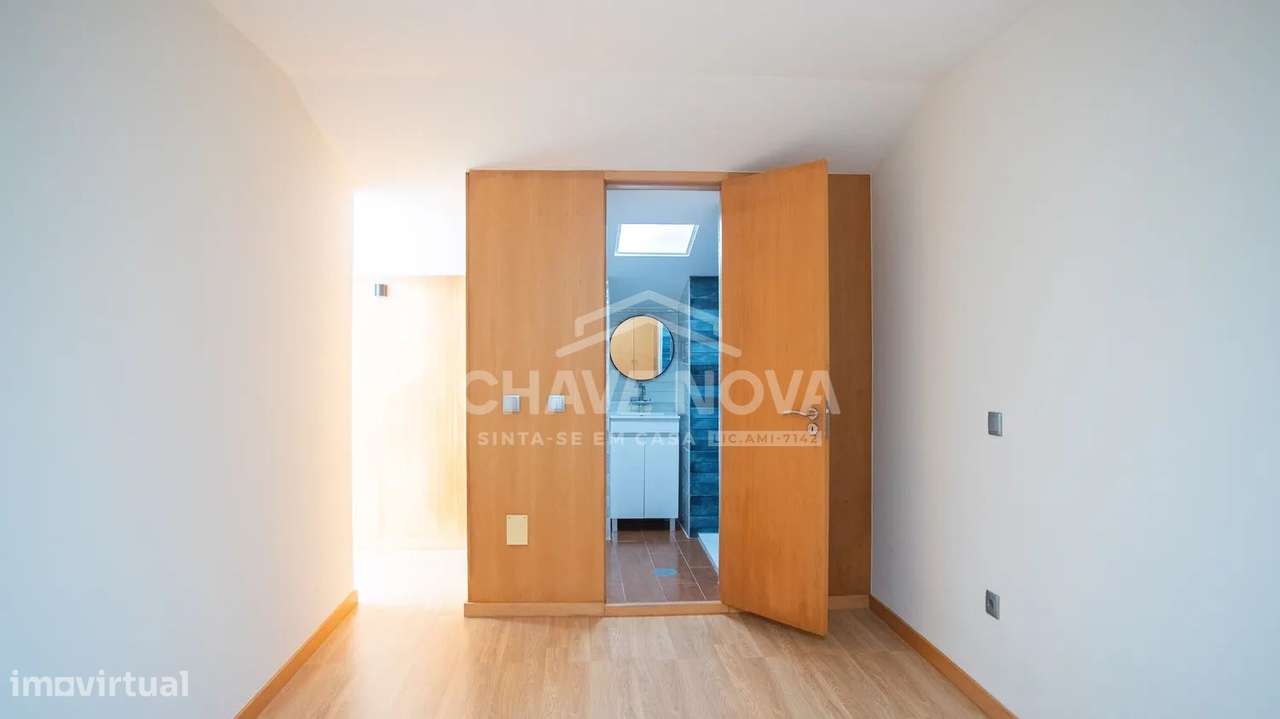 Moradia em banda T3 em São João de Ver (Urb. Quinta do Areeiro)-24