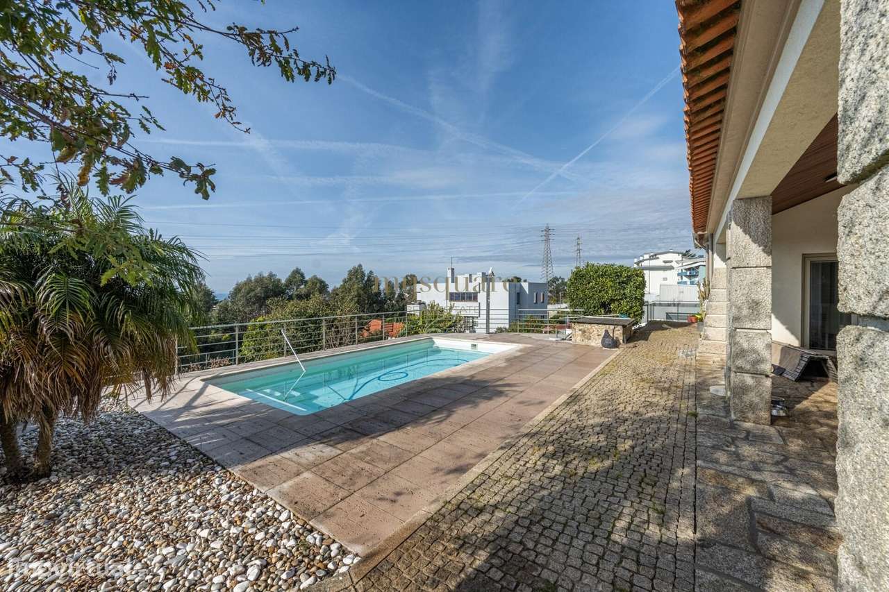 Moradia T4 Venda em Mafamude e Vilar do Paraíso,Vila Nova de Gaia-1