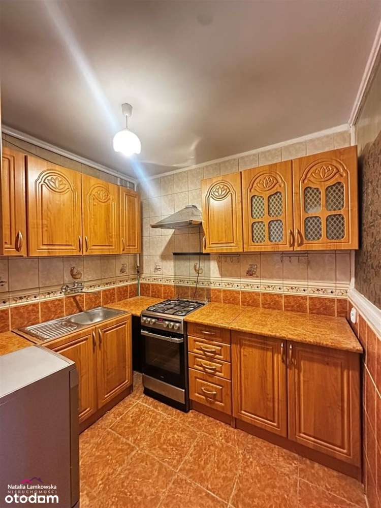Ul. Dąbrówki*2 pokoje * balkon
