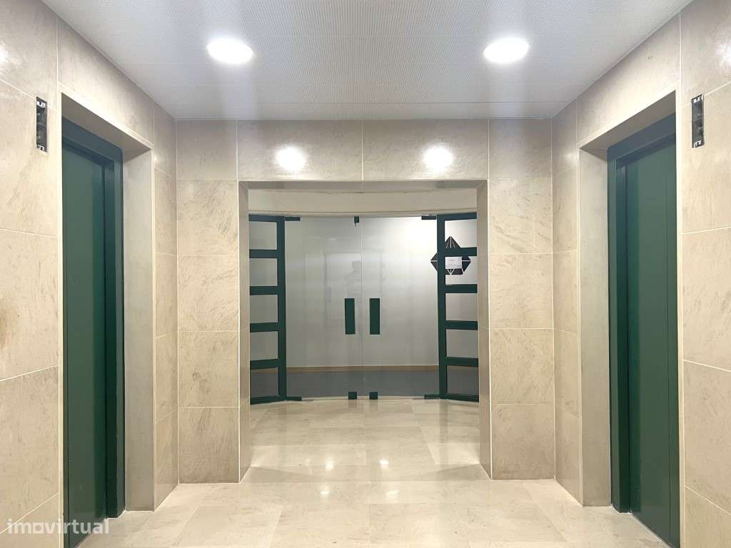 Escritório na Av. Columbano Bordalo Pinheiro - Sete Rios - Grande imagem: 3/10