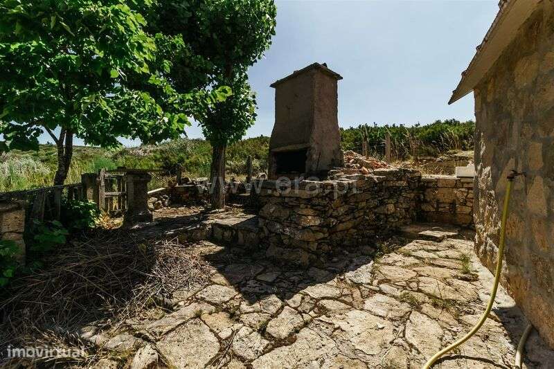 Moradia Isolada T5 / Covilhã, Serra da Estrela - Grande imagem: 2/19