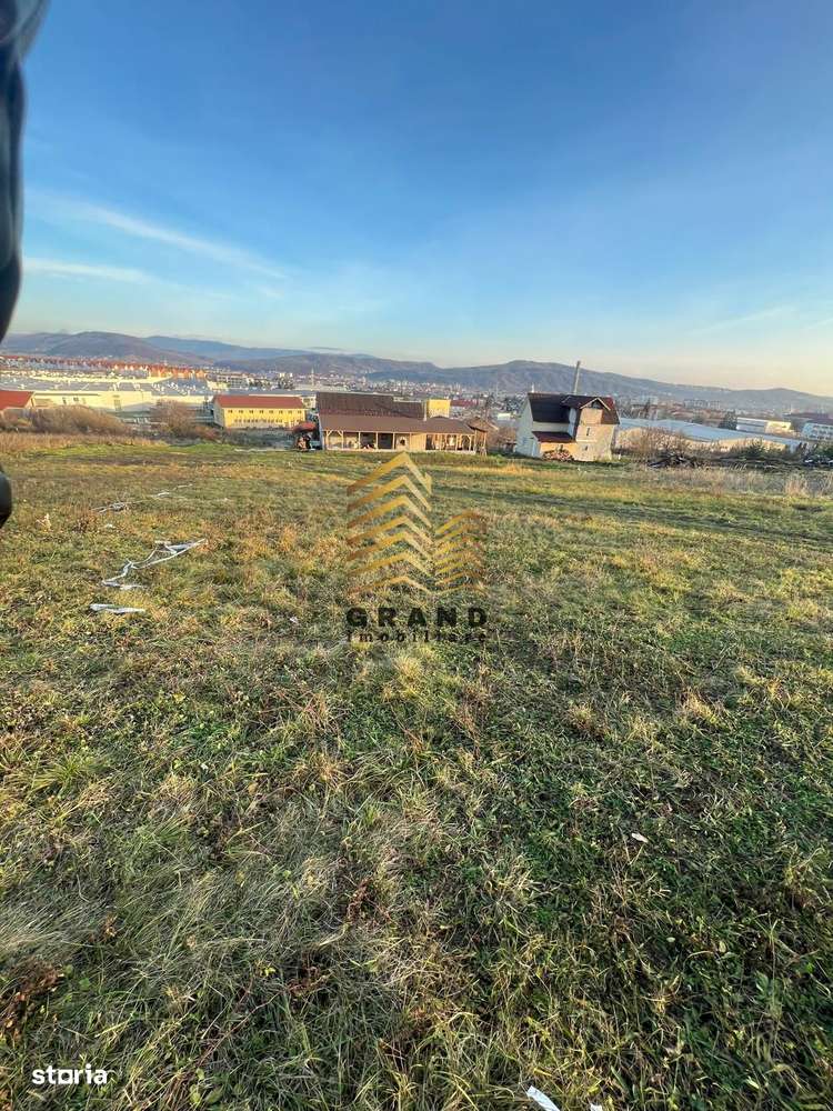 TEREN INTRAVILAN| STRADA TARPIULUI| 6000 Euro| PARCELABIL|-3