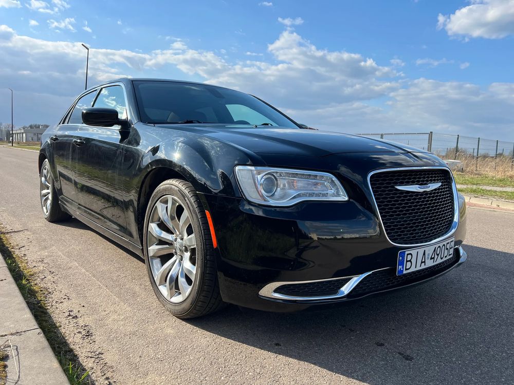 Chrysler 300 2020
