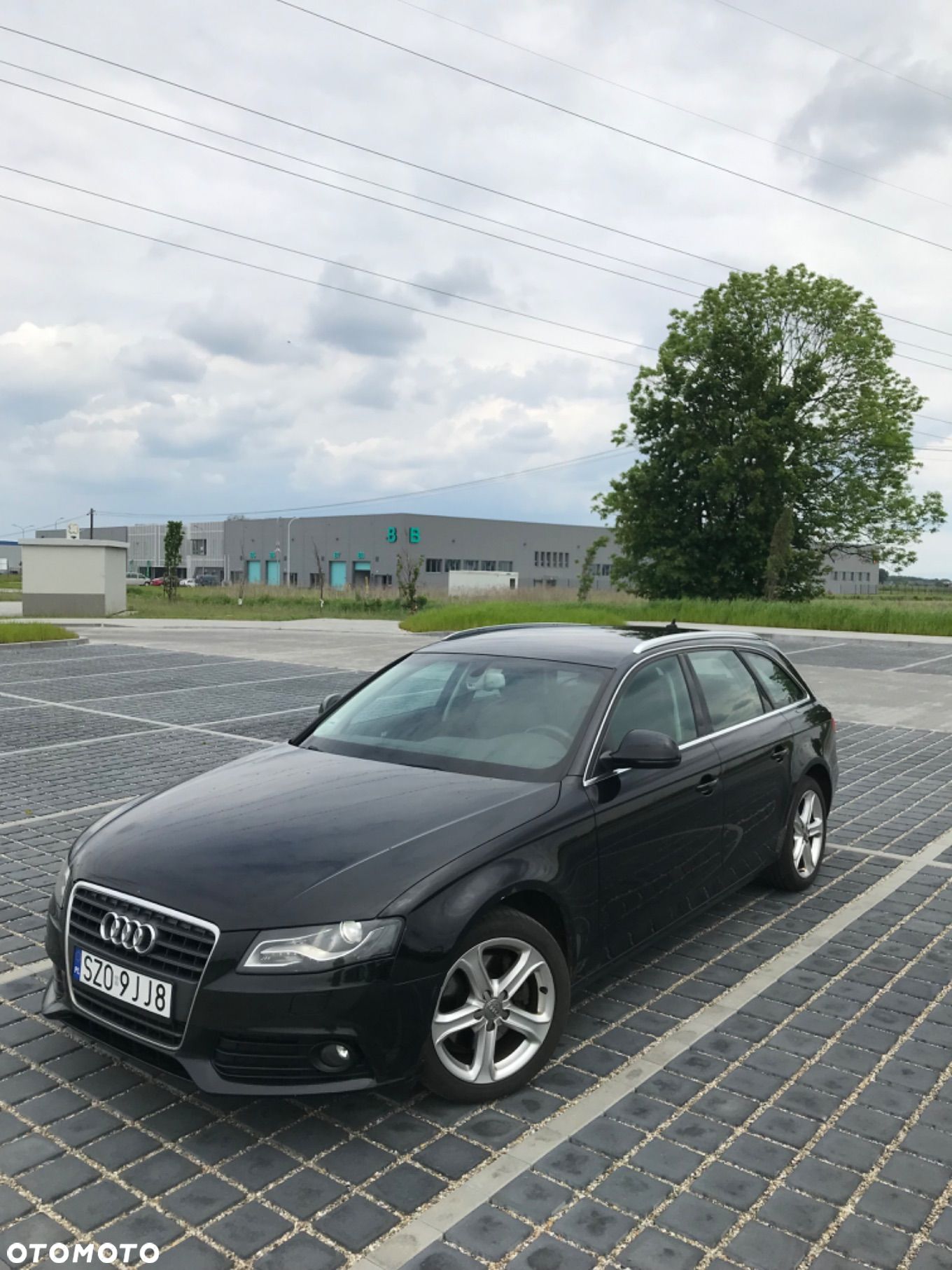 Audi A4 - 1