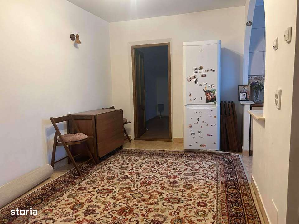 2 Camere,Precista,etaj 3 - Imagine principală: 4/8