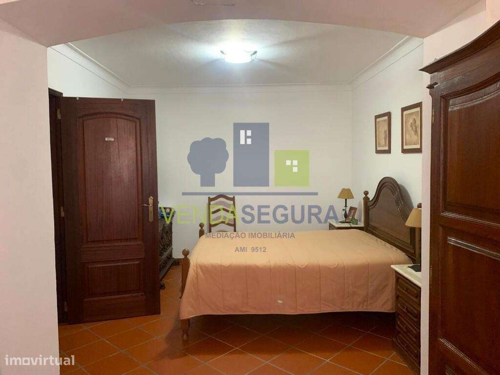 Moradia T3 com quintal, terraço e garagem | Pias-7