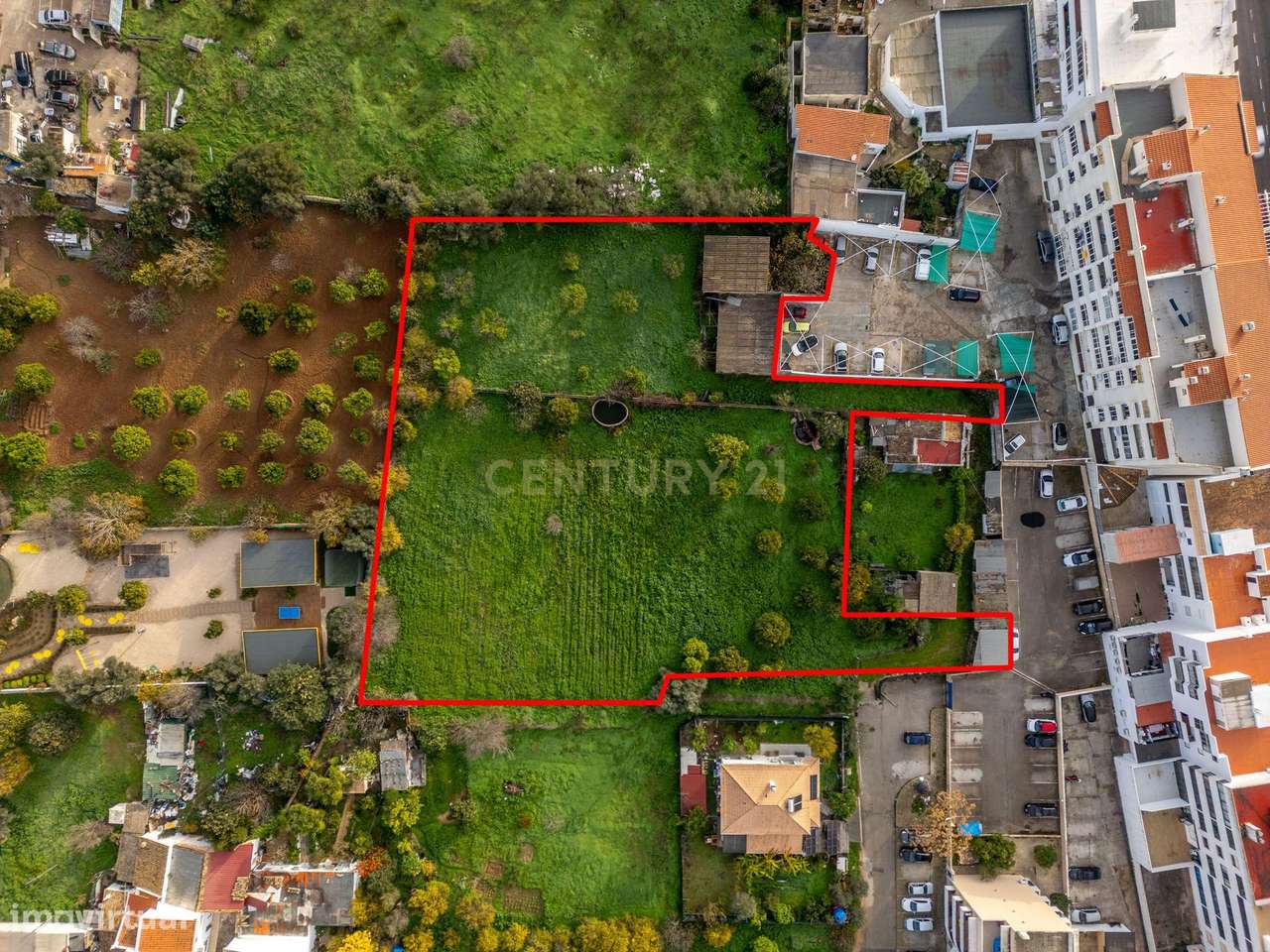 OPORTUNIDADE EXCLUSIVA DE INVESTIMENTO EM LOULÉ – PIP APROVADO!-6