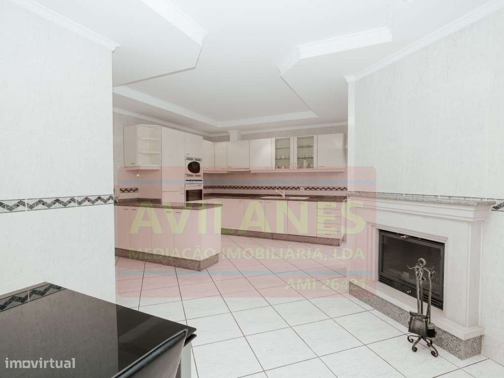 APARTAMENTO T3 RECUADO - LOBÃO - Grande imagem: 5/52