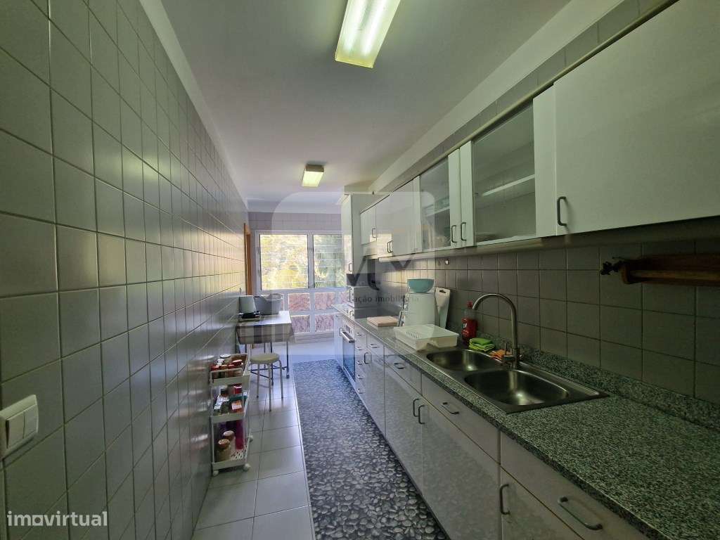 Quarto junto ao Centro de Saúde de Mateus em Vila Real - Grande imagem: 5/8