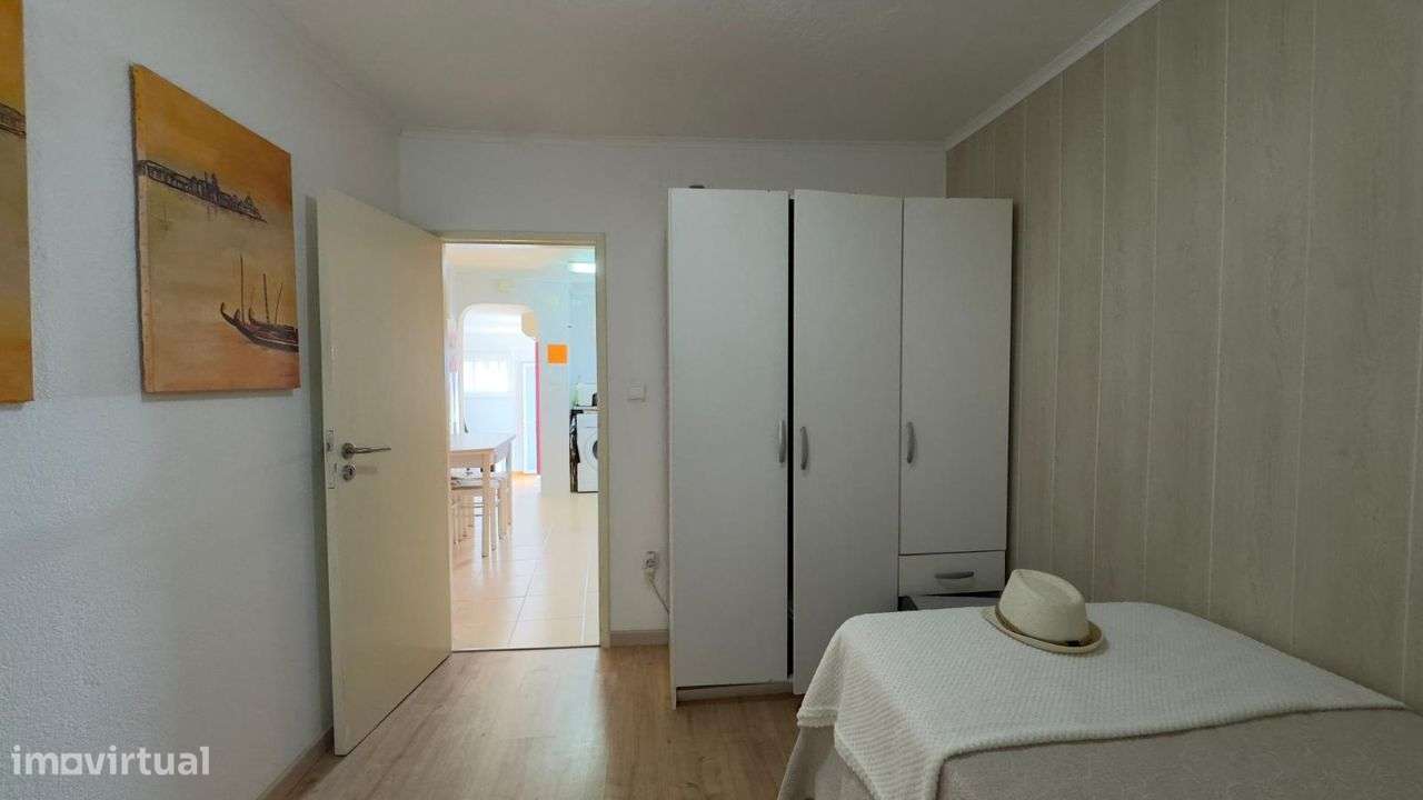 Moradia T3 + anexoT3 + sótão - 195 m2 - Abóboda - São Domingos de Rana-26