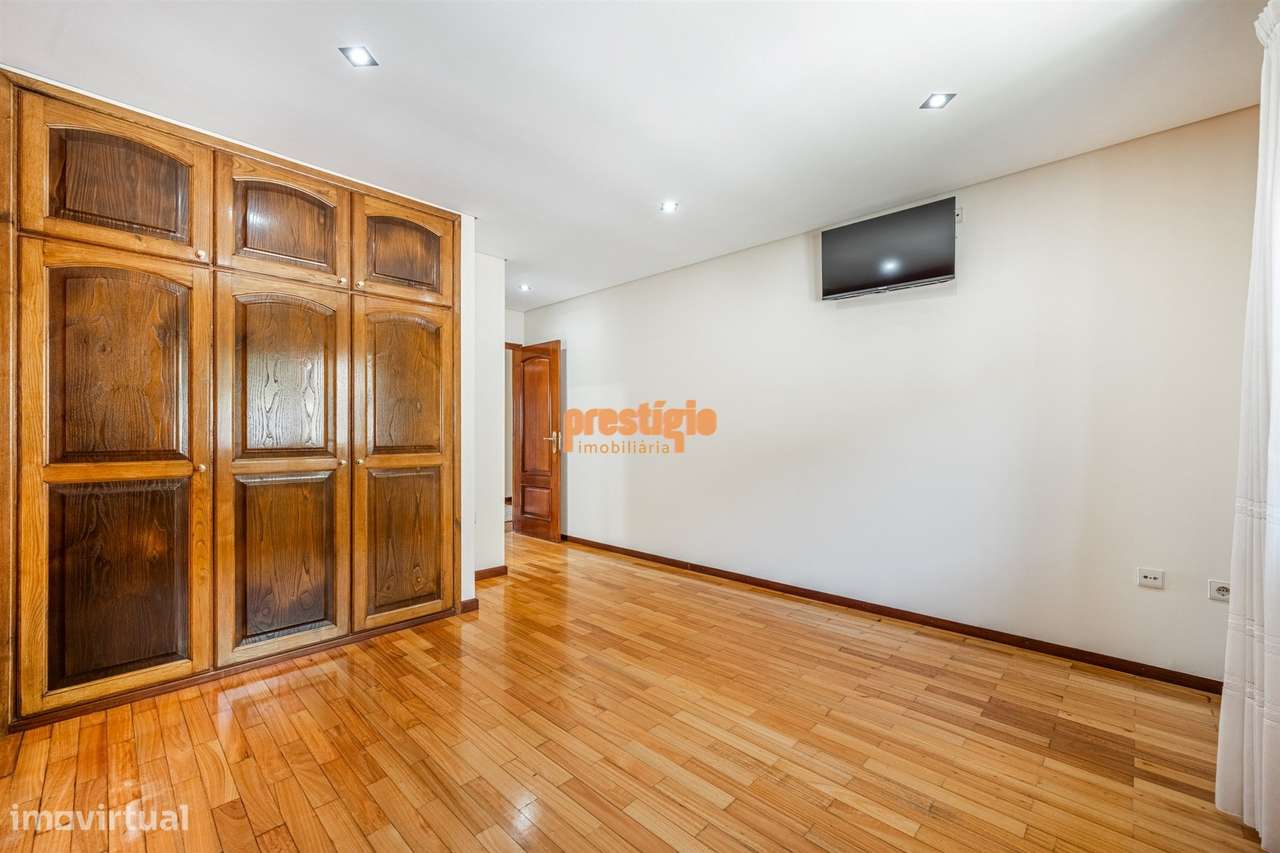 Moradia T4 Venda em Ponte,Vila Verde-33